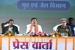 डिप्टी सीएम ने सरकार की उपलब्धि व आगामी रणनीति पर की चर्चा, बोले, नए आपराधिक कानूनों के प्रयोग से पुलिस प्रक्रिया हुई आसान, बस्तर पर कही ये बात…