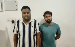 मल्टीलेवल पार्किंग में ‘दोस्ती’ का धोखा: कार से 36.5 लाख गायब, मास्टरमाइंड दोस्त समेत 2 आरोपी गिरफ्तार