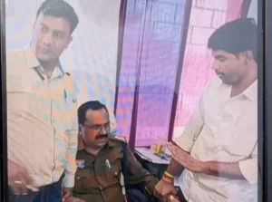 घूसखोर पुलिसकर्मियों पर डबल एक्शन, गिरफ्तारी के बाद अब सस्पेंशन की गिरी गाज