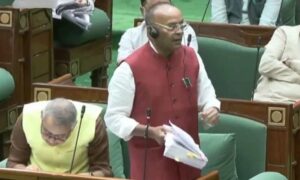 विश्वविद्यालयों में बाहरी कुलपति नियुक्ति पर बवाल, अजय चंद्राकर ने पूछा – छत्तीसगढ़ में योग्य लोग नहीं?