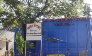 महिला को छोड़ने आया था गांव, ग्रामीणों ने समझ लिया अवैध संबंध, फिर जो किया जानकर उड़ जाएगे आपके होश