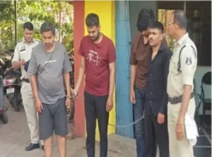 रायपुर में ड्रग्स-सप्लाई करने वाले दिल्ली के 4 आरोपी गिरफ्तार, कॉल पर लेते थे ऑर्डर, डेड-ड्रॉप पैटर्न से सप्लाई