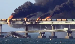 डेडलाइन खत्म होने से पहले ही ईरान पर अमेरिका का ताबड़तोड़ हमला, हाईवे और रेलवे पुलों को भारी क्षति, कई शहरों में ब्लैकआउट