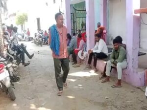 दोस्त की पत्नी से अफेयर, फिर भागकर की शादी, अब दे दी फांसी पर लटककर की आत्महत्या