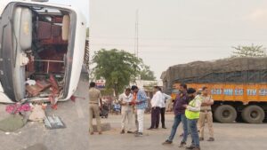 CG Road Accident : थाना के सामने पलटी बस, रायपुर में बड़ा हादसा, 18 घायल, 2 की हालत गंभीर