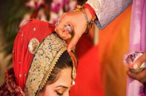 शादी करके फंस गया यार…. छोटी लड़की से शादी करने पर बड़ा एक्शन, दुल्हा, उसके पिता व दुल्हन के पिता सहित 11 पर FIR