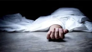 शराब ने ली बेटे की जान, शव देखते ही मां ने भी तोड़ा दम, एक साथ उठी दो अर्थियां…