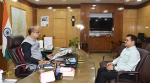 रेत माफियाओं पर राज्यपाल का प्रहार: रमेन डेका ने अवैध उत्खनन रोकने के लिए दिए सख्त निर्देश