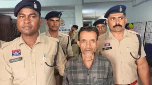 शराब में जहर मिलाकर 8 लोगों को मौत के घाट उतारा, बलौदाबाजार के ‘सीरियल किलर’ का सनसनीखेज खुलासा