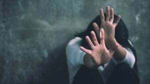 स्कूल दुष्कर्म कांड पर बढ़ा जनाक्रोश, सर्व सेन समाज ने राज्यपाल के नाम सौंपा ज्ञापन
