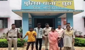 अवैध शराब पर कार्रवाई करने पहुंची पुलिस टीम पर हमला, महिला और नाबालिग समेत 6 गिरफ्तार