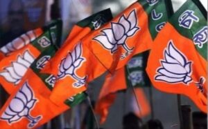 भाजपा में इस्तीफों की सुनामी! 111 कार्यकर्ताओं के बाद 26 नेताओं ने छोड़ी पार्टी