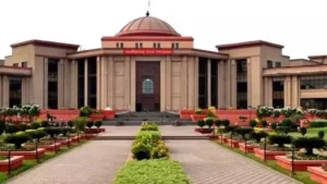 प्रेंग्नेंट नाबालिग लड़की ने अर्बाशन कराने लगाई याचिका: हाईकोर्ट बोला-मेडिकल बोर्ड बताए गर्भपात हो सकता है या नहीं