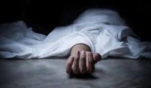 एक ही परिवार के 5 लोगों की संदिग्ध मौत, घर से मिले शवों से मचा हड़कंप