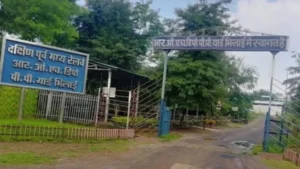 भिलाई-3 रेलवे PP यार्ड में CBI की रेड, सीनियर DME के चेंबर को किया सील