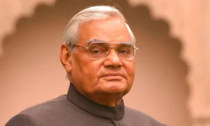पूर्व प्रधानमंत्री अटल बिहारी वाजपेयी की पुण्यतिथि आज, CM समेत कई राज्यों के मुख्यमंत्रियों ने दी श्रद्धांजलि…