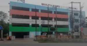 करोड़ों की पार्किंग बनी कबाड़खाना! ट्रैफिक और पार्किंग की समस्या दूर करने के लिए बनी मल्टीलेवल पार्किंग…