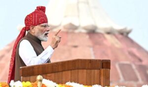 नक्सलवाद से लेकर आत्मनिर्भर भारत तक… PM मोदी ने लाल किले से कही ये बड़ी बातें