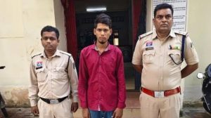 CG: घर से लापता नाबालिग रायपुर में मिली, शादी का झांसा देकर नाबालिग से दुष्कर्म करने वाला आरोपी गिरफ्तार